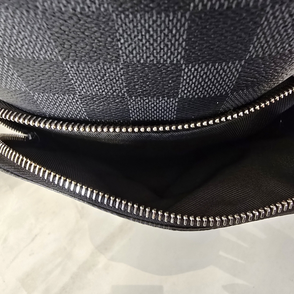 Louis Vuitton Sling Bag - Picture 9 of 12